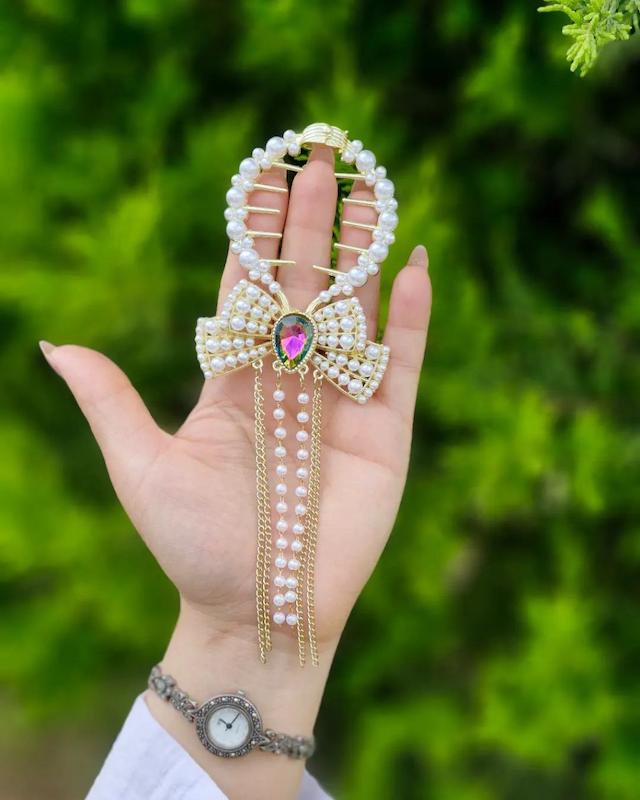 گیره گوجه‌ای پاپیون