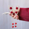 گیره چفتی پروانه و گل رز