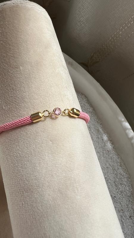 دستبند با آویز ریز صورتی کد 1421