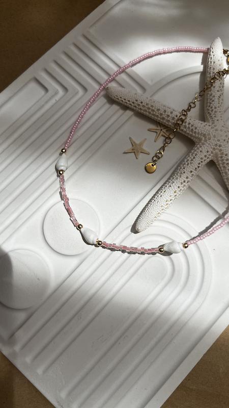 گردنبند صورتی کد 1019