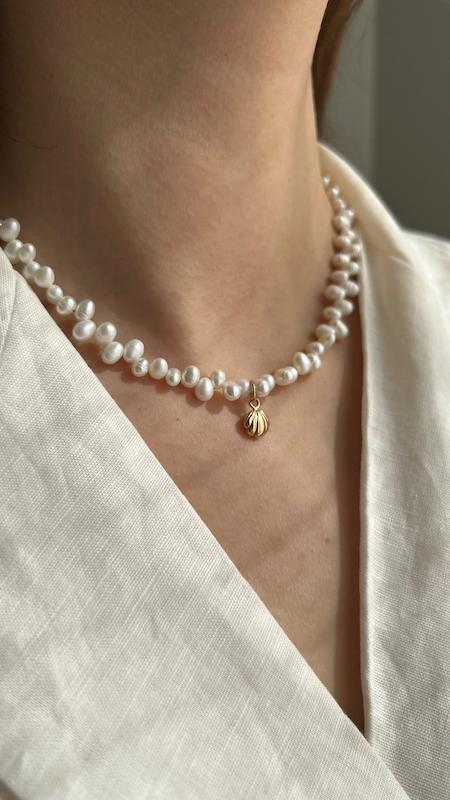 گردنبند با آویز صدف ریز 1469