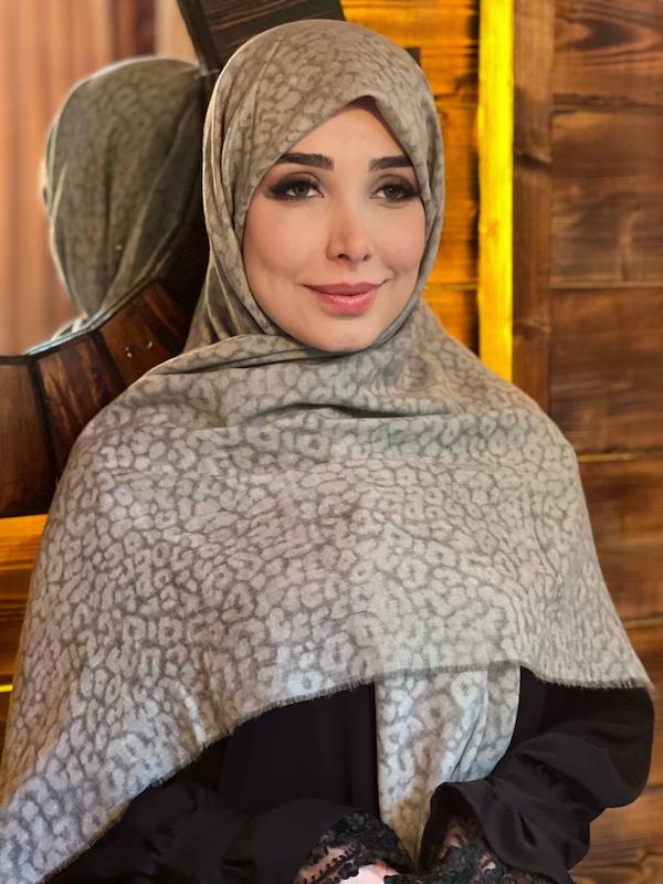 روسری نخ وارداتی پلنگی کد A143