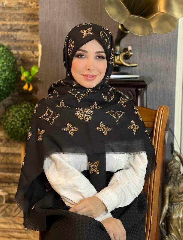 روسری سیااسکارف