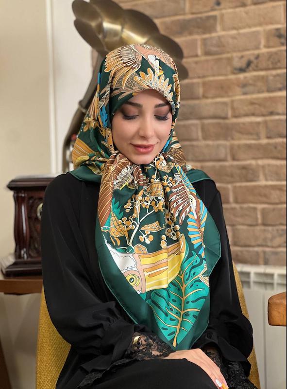 روسری ابریشم توییل کد A168
