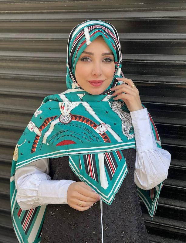 روسری ابریشم توییل کد A168
