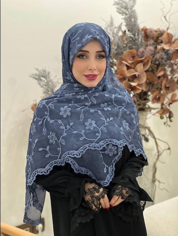روسری دانتل خامه دوزی گل کد A182