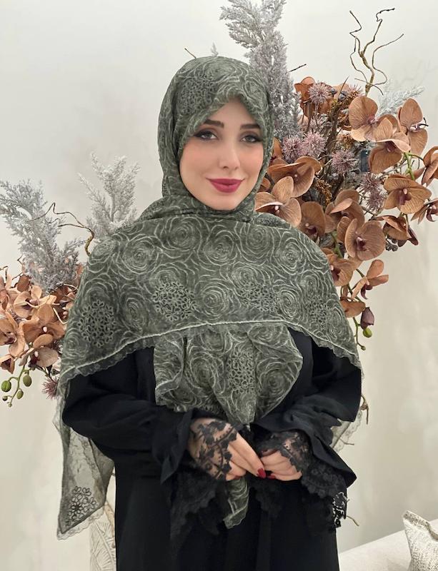 روسری حریرپفکی خامه دوزی کد A183