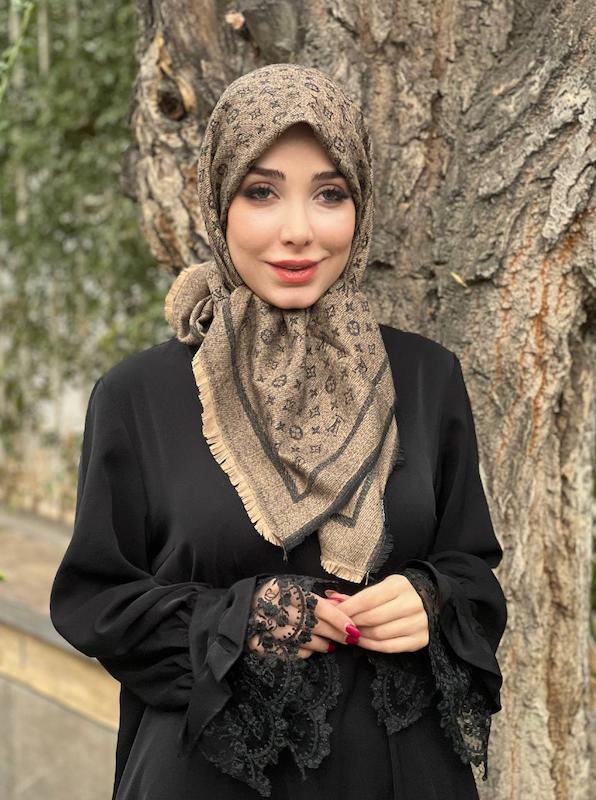 روسری موهر لویی قواره ۹۰ کد A195