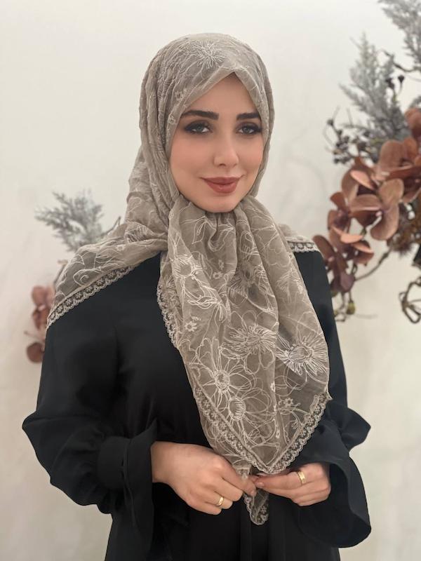 روسری گلدوزی کد A066