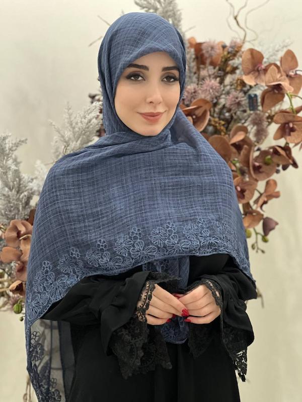 روسری خامه دوزی کد A105