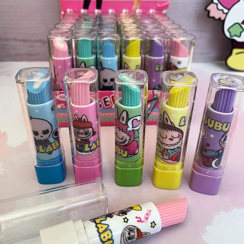 پاکن رژلبی ماتیکی طرح لبوبو