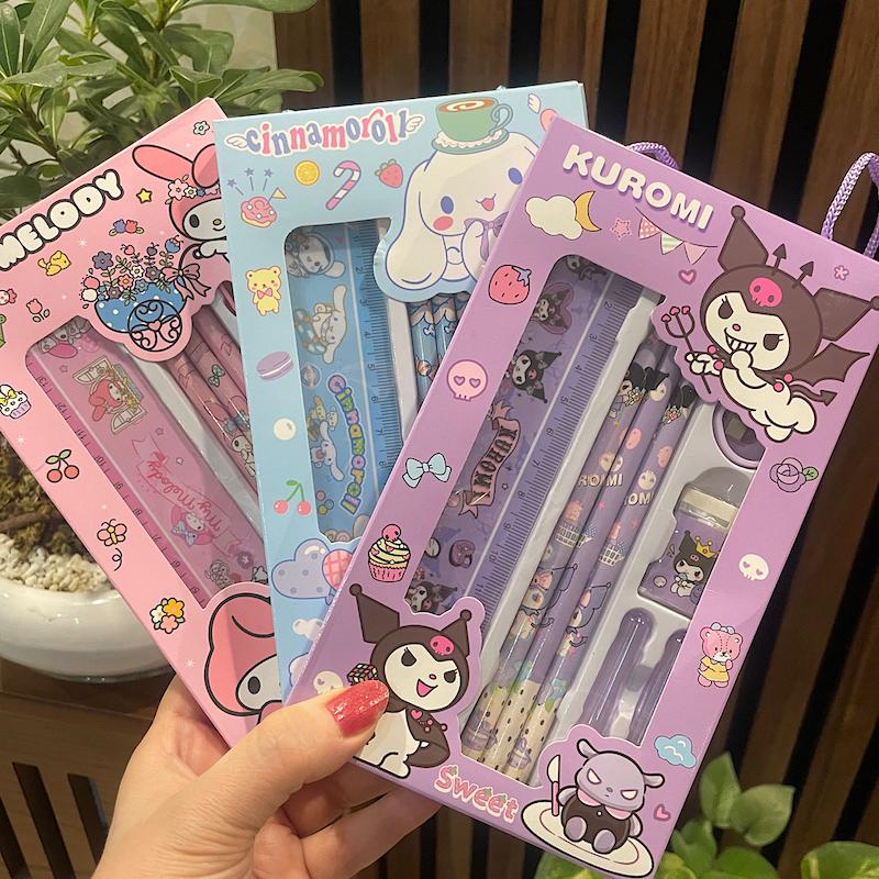 پک جایزه کیفی کرومی و دوستان