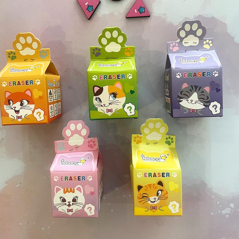 پاکن مغزدار پاکتی  پنجه حیوانات