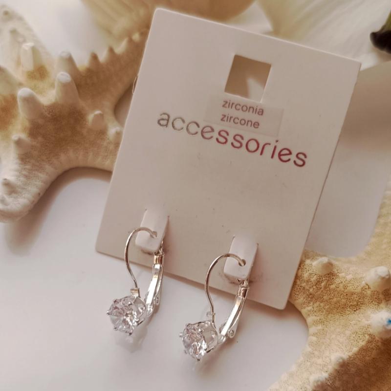 نگین زیرکونیا