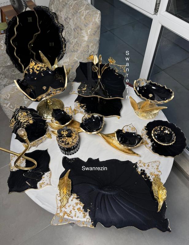 سرویس پذیرایی مشکی طلایی