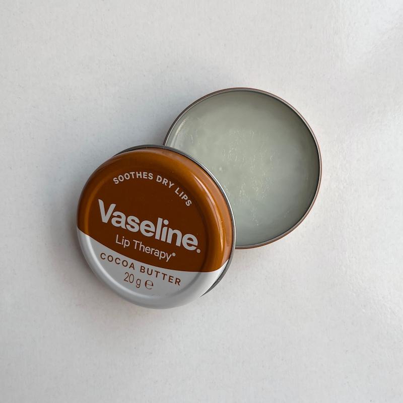 بالم لب آبرسان وازلین vaseline