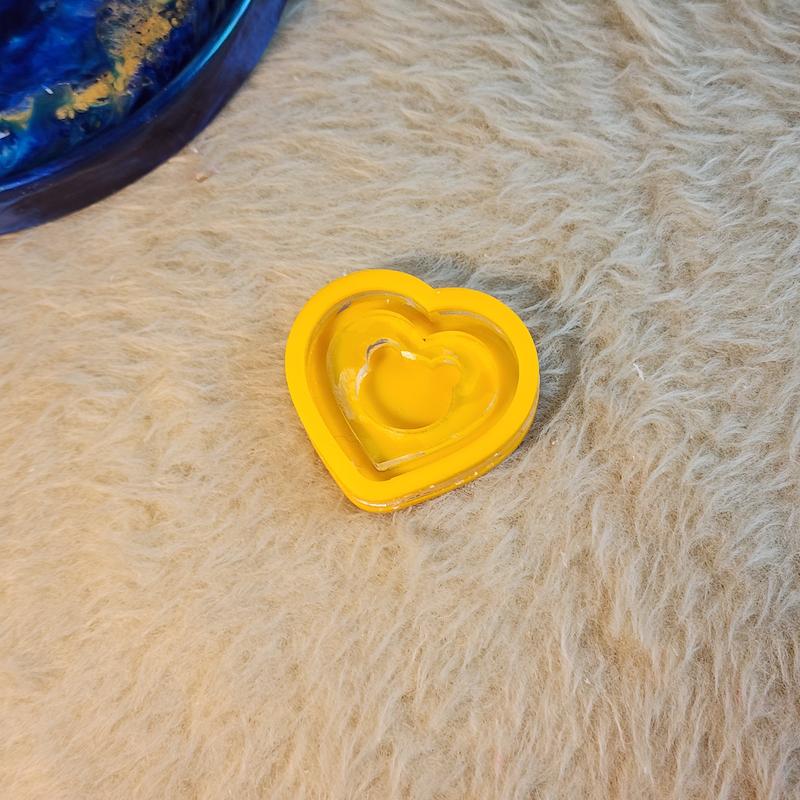 حوضچه قالبگیری _ آکواریومی مدل قلب و خرس