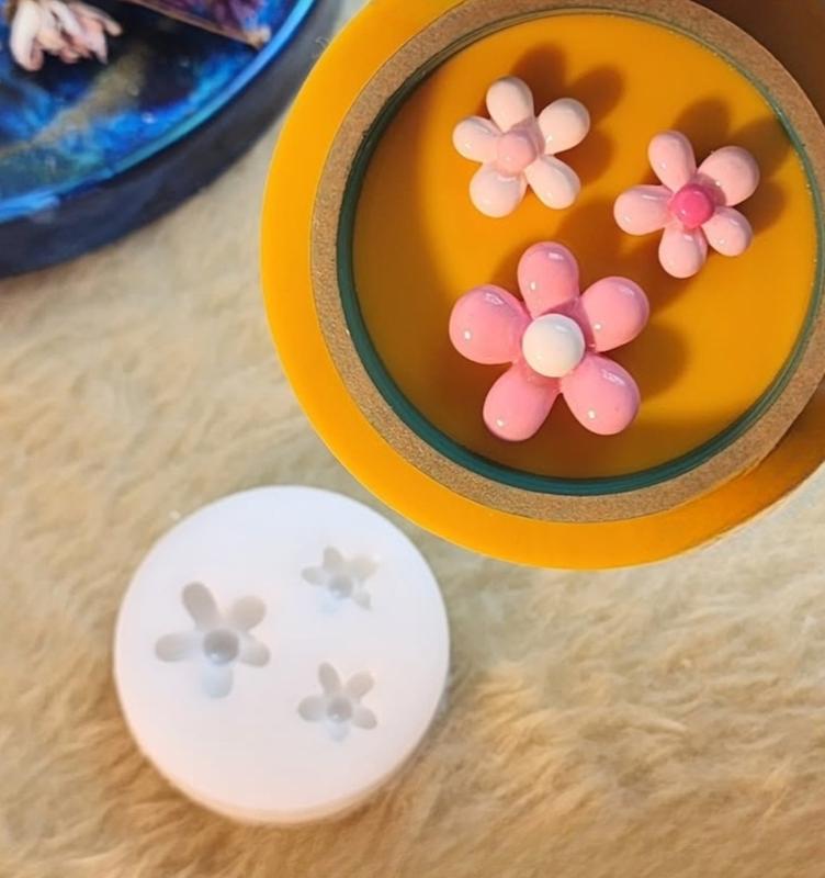 قالب سه تایی گل ۵ پر مدل1