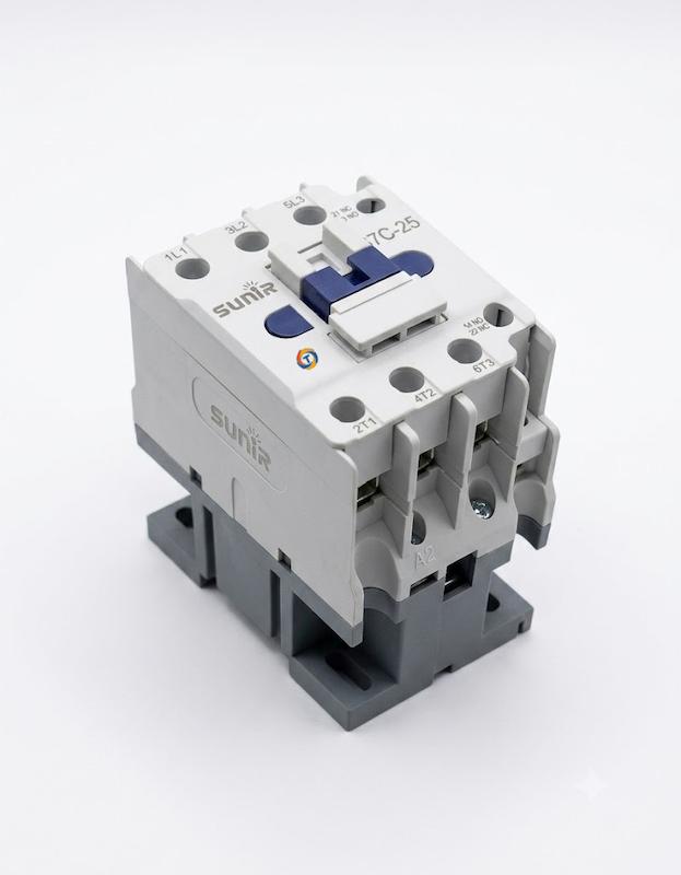 کنتکتور ۲۵ آمپر بوبین ۲۲۰ ولت سانیر ساخت ایران | Sunir 25A 220V Contactor