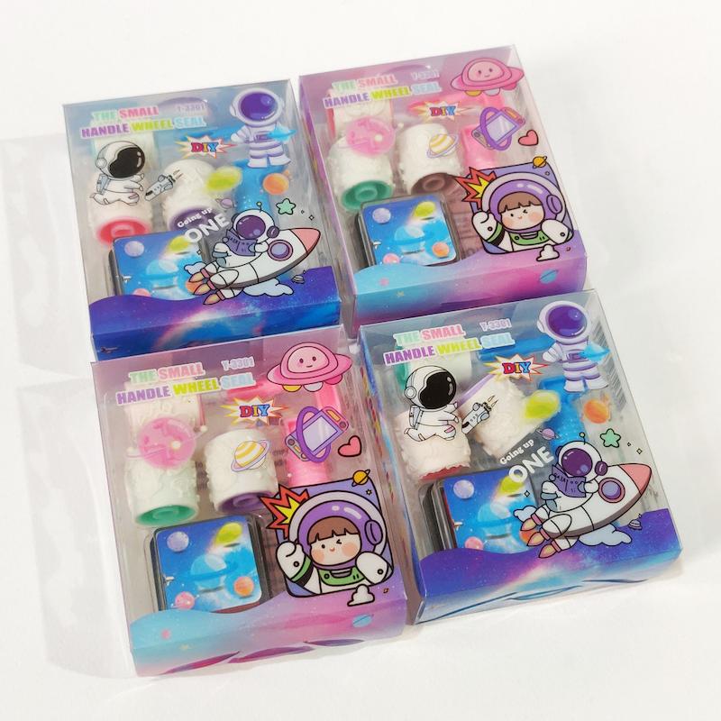 مهر غلطک دار فضانورد