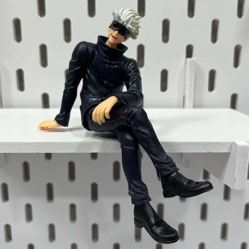 فیگور گوجو ساتورو نشسته انیمه جوجوتسوکایسن (gojo) (jujutsu Kaisen)