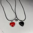 گردنبند ست قلب مشکی و قرمز و قلب مگنتی نقره ای عشق 