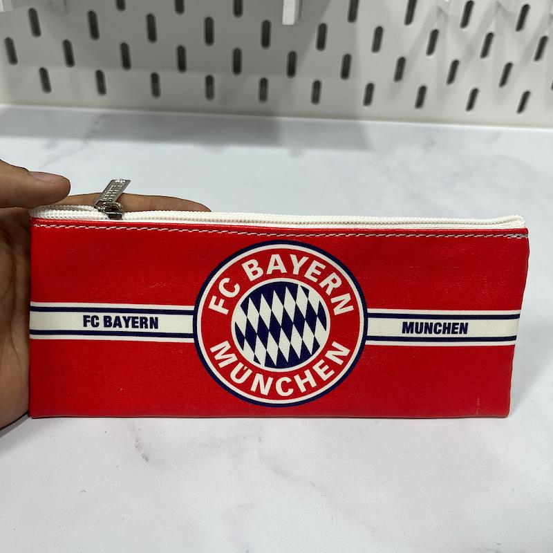 جامدادی تیم فوتبال بایرن مونیخ چرم مصنوعی