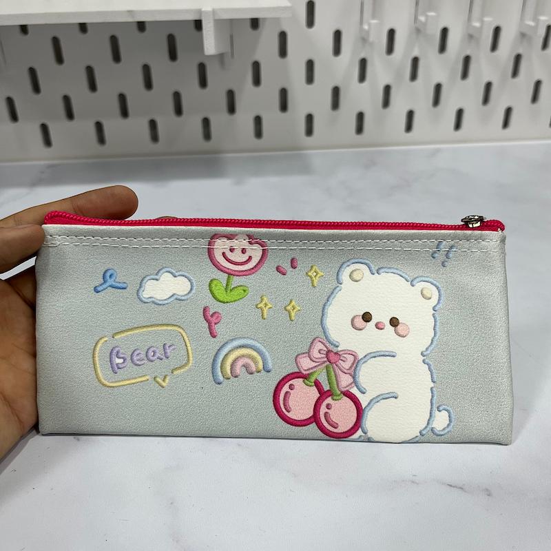 جامدادی خرس سفید و آلبالو چرم مصنوعی