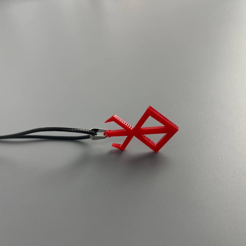 گردنبند انیمه برزرک طرح علامت قربانی گاتس پلاک پلکسی‌