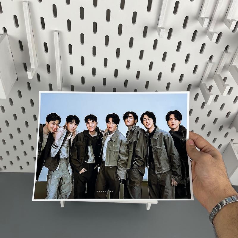 پوستر بی تی اس گروه خوانندگی BTS (سایز 30در20) کد 2 ، پوستر گلاسه 