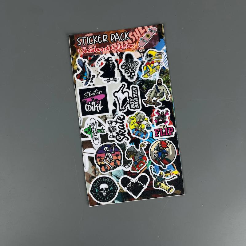 پک استیکراسکیت برد  , استیکر   اسکیت برد لپ تاپ و موبایل و ماشین ضد آب و ضد خش ( Skateboard  collection)