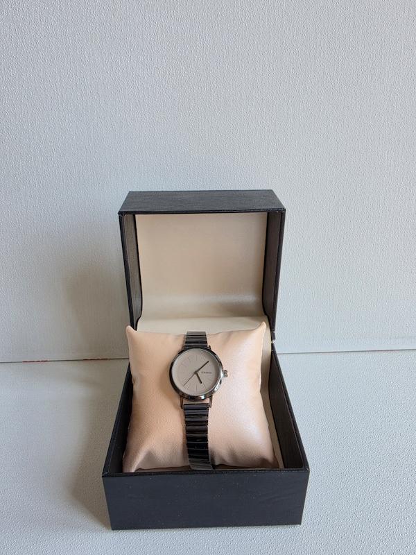 ساعت مچی زنانه کاسیو بند کرکره ای Casio