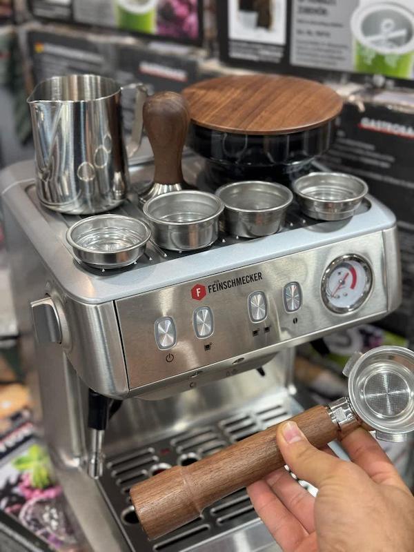 اسپرسوساز گاستروبک مدل 42624 ظرفیت ۲.۵ لیتر با آسیاب چوبی