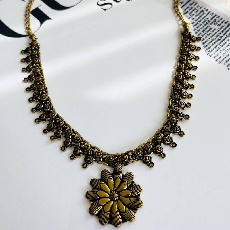 گردنبند جرمن هندی با آویز مدل «سانیا» 