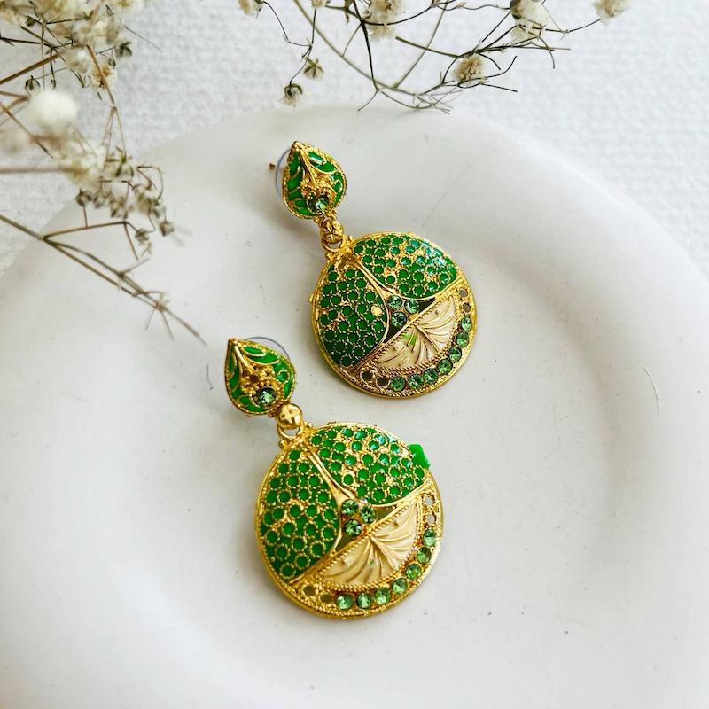 گوشواره زنانه طلا هندی سبز 