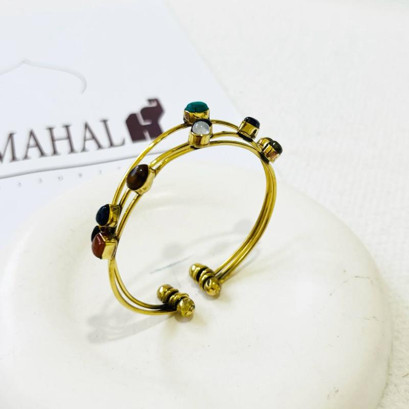 بنگل سه ردیفه برنجی با نگین های سنگ طبیعی