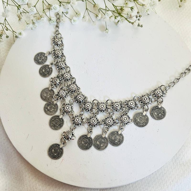 گردنبند نقره‌ای چندردیفه مدل “نازنین“