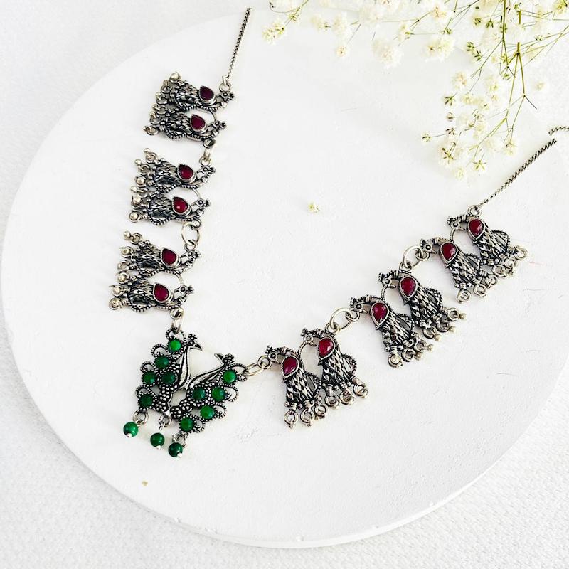 گردنبند هندی طرح طاووس مدل «مهرنگار»