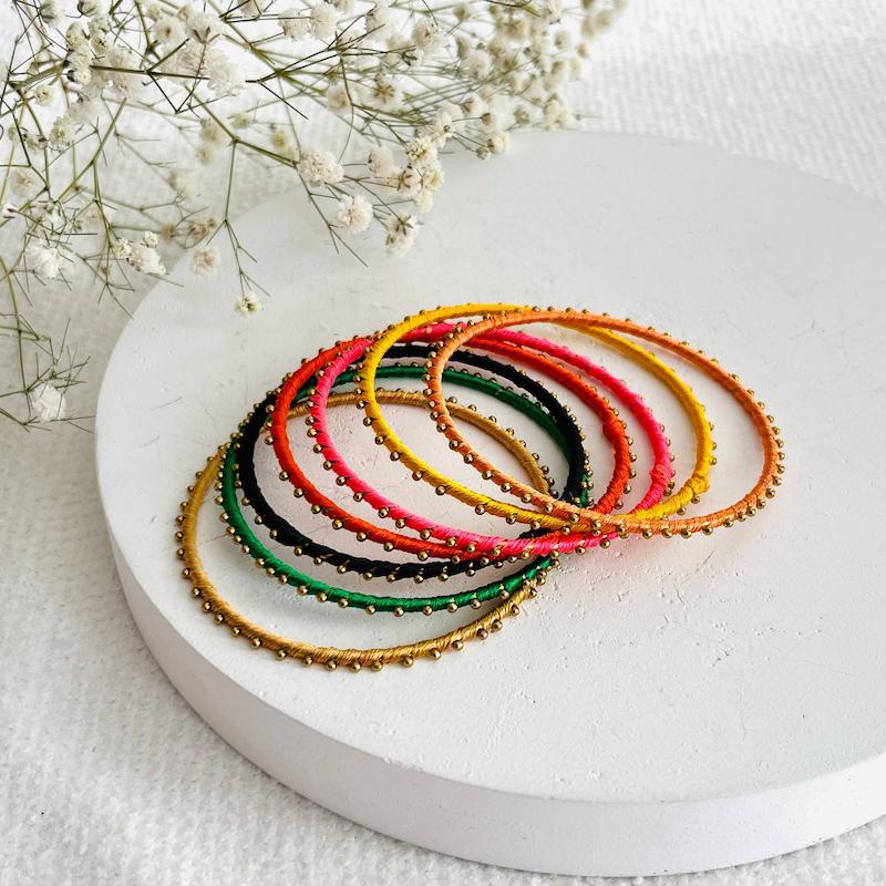 النگوهای نخ پیچی هندی رنگین کمان