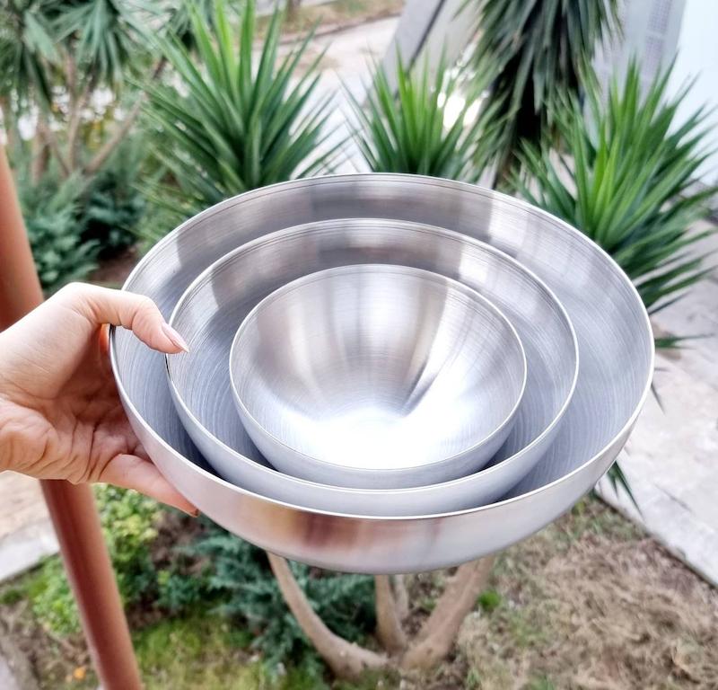 کاسه استیل نقره ای