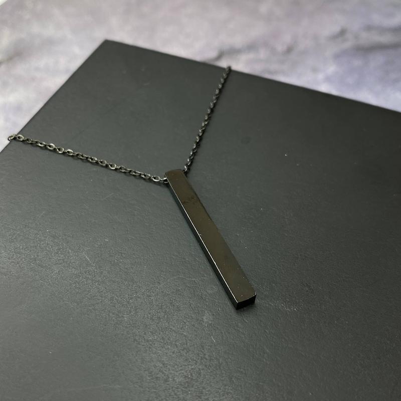 گردنبند مکعب عشق مشکی