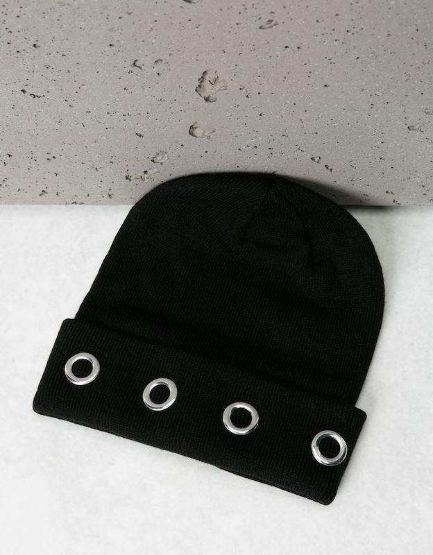 کلاه بافت مشکی فری سایز زنانه مردانه 