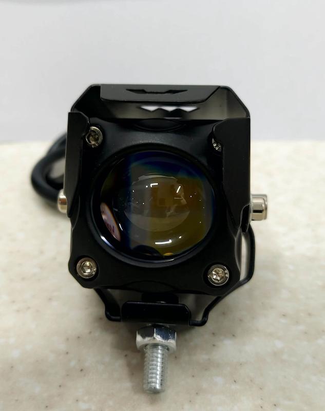  پرژکتور تک لنز محافظ دار وارداتی | مناسب موتور، خودرو و آفرود