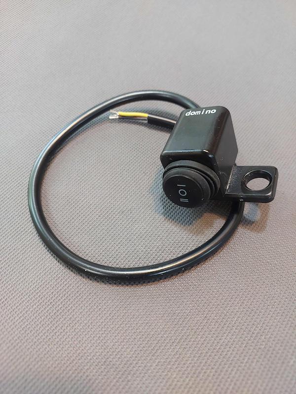 کلید چکشی ۳ کنتاک پایه زیر آینه پرژکتور (کلید چراغ)