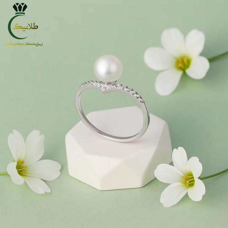 انگشتر تک مروارید مدل ماه نگین دار بدلیجات طلانیک ژوپینگ