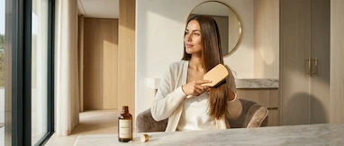بررسی مزایای شگفت انگیز استفاده از روغن آرگان خالص برای سلامت مو و پوست سر