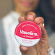 بالم لب وازلین مدل گل رز ( اصل خرید آمریکا ) Vaseline Lip Therapy Rosy Lips