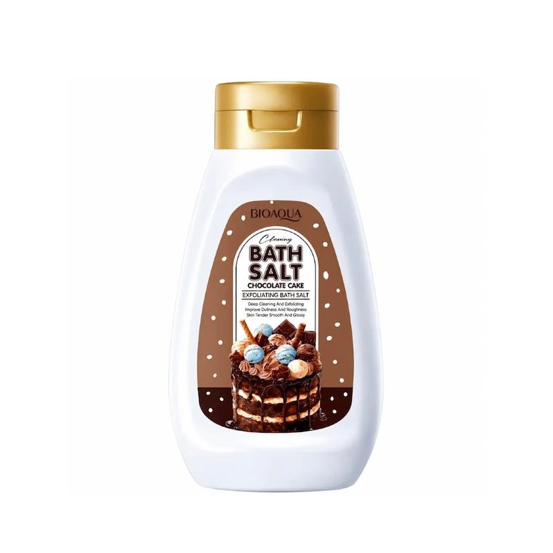 نمک بدن لایه بردار کیک شکلاتی بیوآکوا وزن ۴۳۰ گرم Chocolate Cake Bath Salt