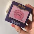 رژگونه پودری هری پاتر شیگلم وزن ۷ گرم SHEGLAM Harry Potter Birthday Cake Blush 7
