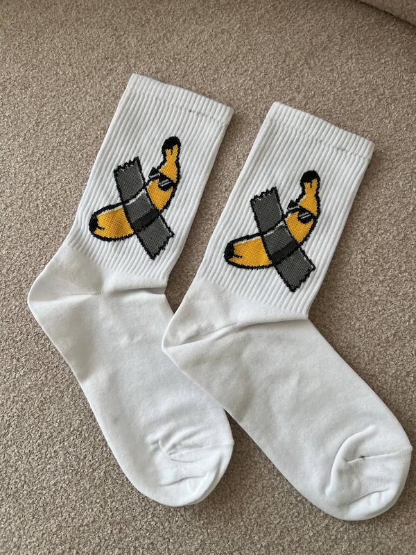 جوراب ساقدار موز چسب زده